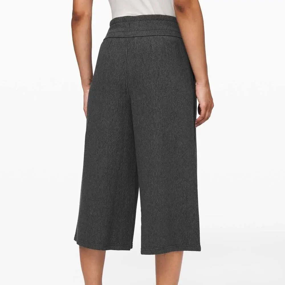 LULULEMON Retreat Yourself Wide Leg Crop Pants Heathered Core Dark Gray 4